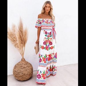 Vici Mamanuca Floral Off The Shoulder Maxi Dress🌺